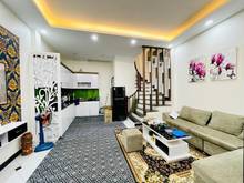 Hình ảnh Nhà đẹp ÔTô đỗ cổng 35m ra phố Full nội thất 5 tầng 4.3 tỷ Kim Giang