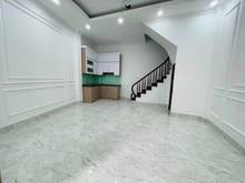 Hình ảnh Cần bán gấp nhà gần 68 Cầu Giấy, 30m, 5 tầng, 4,3 mặt tiền, ô tô 15m.
