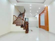 Hình ảnh Cần bán gấp nhà 45 Võ Chí Công, 50m2, 5 tầng, 4 mặt tiền, 6,05 tỷ.