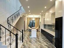 Hình ảnh Bán gấp hẻm ô tô đường Võ Văn Tần,Quận 3.DT 60m2 /Giá 2tỷ 300 sổ riêng