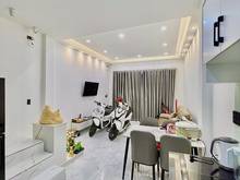 Hình ảnh Chính chủ bán nhà 3 Tầng BTCT P8 Quận Tân Bình giá chỉ nhỉnh 4tỷ.