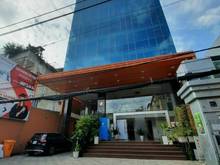 Hình ảnh Bán Tòa nhà 102 Nguyễn Đình Chính, Phú nhuận. 385m2 đất, Hầm 7 lầu
