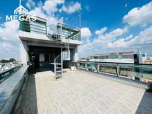 Hình ảnh Rooftop Lầu Cao Cho Thuê View Cực Chill Ngay Mặt Đường Trường Chinh