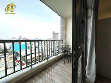 Hình ảnh Một căn penthouse cực kỳ sang trọng có ban công