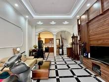 Hình ảnh 6 tỷ trung tâm đống đa phố vip ngõ cực nông - 2 bãi gửi ô tô lh
