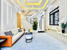 Hình ảnh Đinh cư Úc tôi bán gấp nhà cc,nguyễn thái sơn,gv 65m2,1ty650,lh: Thủy