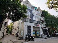 Hình ảnh Cho thuê nhà liền kề Trần Duy Hưng, Dt 75m, nhà đẹp thông sàn, 4 tầng