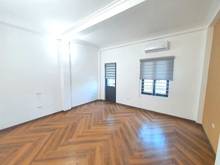 Hình ảnh Bán nhà Hoàng Mai, Giáp Bát 4 tầng 33m2, MT 4m, gần phố