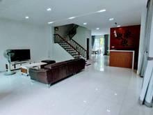 Hình ảnh Cho thuê biệt thự Vinhomes Riverside giá thuê 40tr, sau sông, mới đẹp