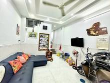 Hình ảnh Cần vốn mở cty tôi bán nhà 1 trệt 1 lầu Lê Quốc Hưng Q4, DT 60m2,990TR