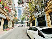 Hình ảnh Nhà Đẹp 5 Tầng DT55M2 - MT5M Thuộc Lô C4 KĐT Đại Kim (Nguyễn Cảnh Dị)