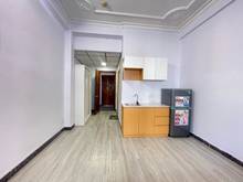 Hình ảnh Phòng cho thuê được decor sang trọng sáng sủa -thang máy ở q1