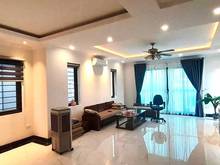 Hình ảnh Bán Nhà Mặt Phố Sài Đồng 75m2-KINH DOANH-GARA Ô TÔ-THANG MÁY- 10X TỶ