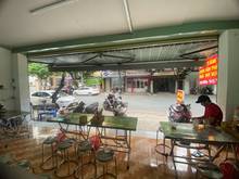 Hình ảnh cho thuê nhà MT Đồng Đen trống suốt 8x15,vị trí sầm uất KD mọi ngành