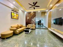 Hình ảnh Cho thuê nhà Full nội thất cao cấp 4PN khu Phạm Văn Đồng