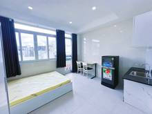 Hình ảnh Cho Thuê Căn Hộ Studio Ban Công Cửa Sổ Full Nội Thất Phú Nhuận