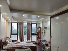Hình ảnh Nhà trần quốc hoàn, 46m, 10 tỷ, 5 tầng, mt 4m, 2 mặt thoáng, 30 m ra