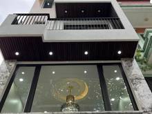 Hình ảnh Bán nhà Sài Đồng 50m2 6 tầng, Có Gara Ô tô, Thang Máy đường rộng 6m