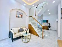 Hình ảnh CHUYỂN CÔNG TÁC BÁN NHÀ Đ Bùi Minh Trực Q8 48m² 2PN giá 2tỷ330 SHR