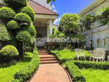 Hình ảnh Bán biệt thự sân vườn Q3, ngay trung tâm, 350m2 đất, 1 hầm + 3 tầng