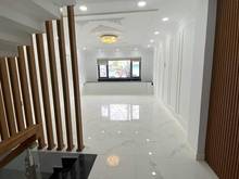 Hình ảnh Cho thuê nhà hẻm xe hơi  làm văn phòng công ty.