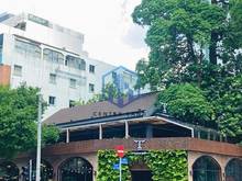 Hình ảnh Nhà mặt phố Nguyễn Thị Minh Khai, Quận 3, ngang 5 mét, 5 lầu