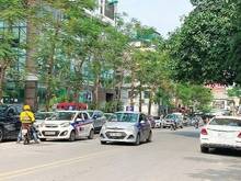 Hình ảnh Bán nhà mặt Phố Tam Khương, Thang máy, DT:70m2, MT:7,5m, Giá: 28,5tỷ