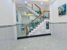 Hình ảnh Nhà BTCT 1 trệt 1 lầu sân thượng 38m2 hẻm 4m, gần chợ Tân Trụ sầm uất