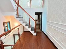 Hình ảnh Bán gấp nhà phố Cổ Linh,ô tô đỗ cổng ngõ thông,dt 35m2 giá nhỉnh 3 tỷ