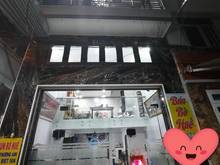 Hình ảnh Hiếm nhà dưới 5 tỷ. Hẻm xe hơi thông Trường Sa, phường 17, 3 tầng, TL.