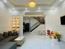 Hình ảnh Bán nhà 3tầng mới tinh,mặt tiền phố Nguyễn Bỉnh Khiêm,ngay cầu TìnhYêu