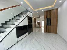 Hình ảnh Bán nhà mặt tiền Thái Phiên Q1152m2 2 phòng ngủ 1T570 sổ riêng