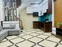 Hình ảnh Nhà 5 tầng xây mới-Lô góc-Ngã tư Hào Nam + La Thành-Cách đường ôtô 10m