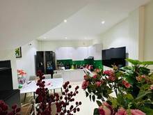 Hình ảnh Bán nhà ngõ nông Lạc Long Quân , full nội thất cao cấp nhỉnh 5 đồng