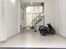 Hình ảnh Nhà Mặt Tiền Khu K300, 4 Tầng 5PN tại Nguyễn Minh Hoàng P12 Tân Bình