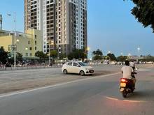 Hình ảnh Khách Sạn 7 Tầng Thang Máy - Gara 4 Oto - Kinh Doanh Khủng - Giá Rẻ.
