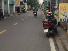 Hình ảnh Nhà mặt tiền gần ngã 4 Tô Ký Q12 đúc 3 lầu 5x20