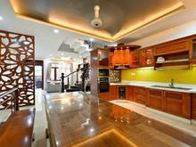 Hình ảnh Cho Thuê Villa Nguyễn Minh Hoàng,Tân Bình,dt 10x20m,4 Tầng,55 triệu