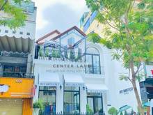 Hình ảnh Nhà mặt tiền Cách Mạng Tháng 8, Quận 3, ngang 5 mét, 4 lầu