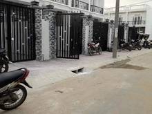 Hình ảnh 19 Căn Nhà Liền Kề,11 Lô Đất Nền Sổ HR Gần Chợ Hưng Long,MT Đường số 2