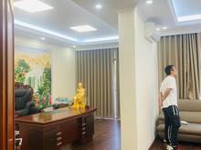 Hình ảnh Cho thuê nhà mặt phố LÝ THÁI TỔ, DT 150m2x3 tầng, MT 10m, Giá 250tr