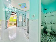 Hình ảnh Phòng ban công sẵn máy lạnh giáp quận 6