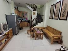Hình ảnh Bán nhà đường Nguyễn Trãi, nhà đẹp lô góc, gần phố, ngõ rộng DT28mx5T