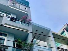 Hình ảnh Bán nhà đẹp hẻm xe hơi Nguyễn xí bình thạnh 1tỷ974 53m2 sổ hồng riêng