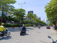 Hình ảnh Định cư nước ngoài bán gấp mặt phố Trần Vỹ Cầu Giấy 80m hơn 20 tỷ