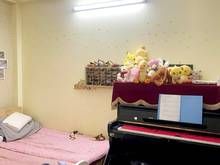 Hình ảnh Bán nhà 4 tầng Dương Quảng Hàm, cách MP 10m, tổng 4 p ngủ. Giá 4tỷ