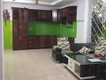 Hình ảnh Cách Mạng Tháng 56m . 4 tầng 4 *14  .Phường 13 Quận 10 . xe hơi ngủ nh