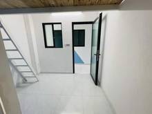 Hình ảnh Phòng gác giá rẻ có máy lanh, cửa sổ - Đường số 41 Tân Qui Q7.
