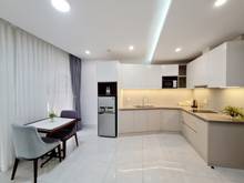 Hình ảnh 🐬Căn Hộ Cao Cấp Kiểu Mới Sang Trọng _Balcony Sáng Thoáng Full Service