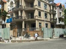 Hình ảnh ✅ Nhà Góc KĐT Him Lam Q7 (10x20m) _ Mới Xây , Có Thang Máy